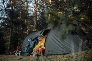 outdoor-gear-camping-adventure-holiday-toolkit-free-aidastories
